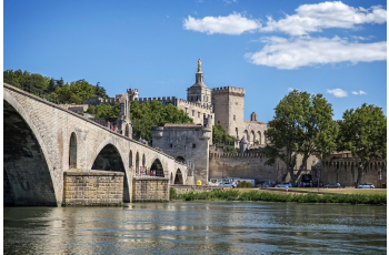Visiter Avignon et ses Alentours