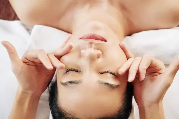 Massage du Visage Liftant Japonais — visuel 1