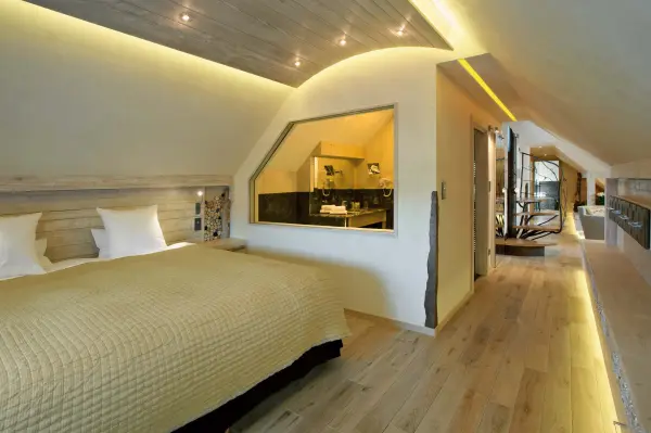PRESTIGE & SPA · Panoramique Suite & Spa (1·nuit) — visuel 2