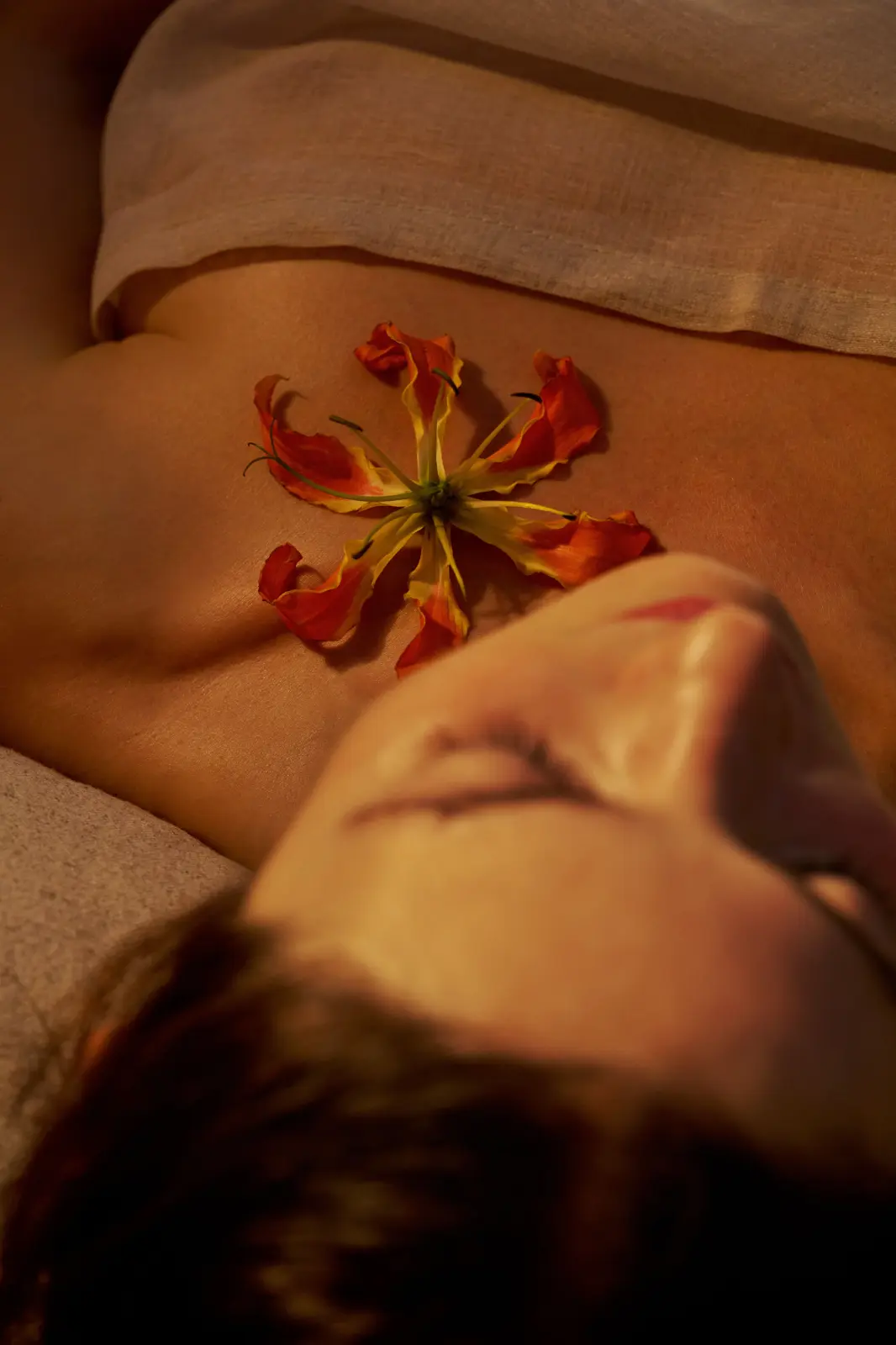 Soin massage du visage Fleurs de Bali - 20min