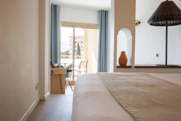 Escapade en bord de mer - en chambre Salon Terrasse — visuel 1
