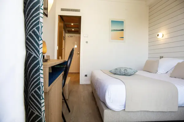 Echappée en Méditerrannée - en chambre Loggia Vue Latérale Mer — visuel 3