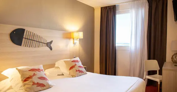 A la découverte de Sète en chambre Confort Côté Port ou Côté Mer — visuel 1