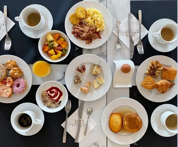 Petit-déjeuner adulte — visuel 1