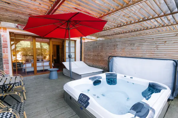 Séjour en Demi-Pension Privilège, avec jacuzzi privatif (tous les jours) — visuel 1