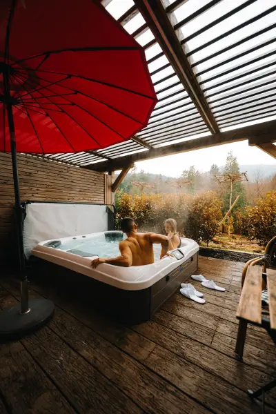 Coffret Bed & Breakfast avec jacuzzi privatif (hors samedi) — visuel 1