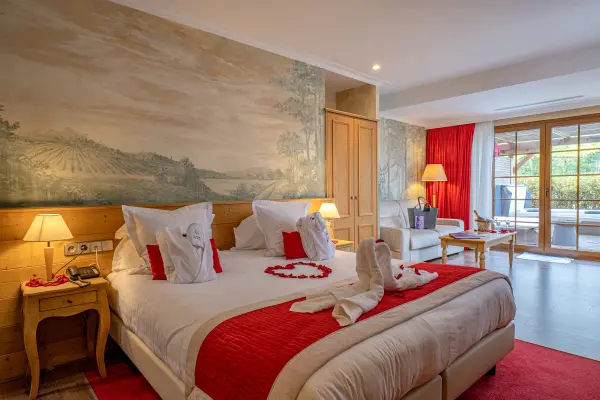 Coffret Bed & Breakfast avec jacuzzi privatif (hors samedi) — visuel 2