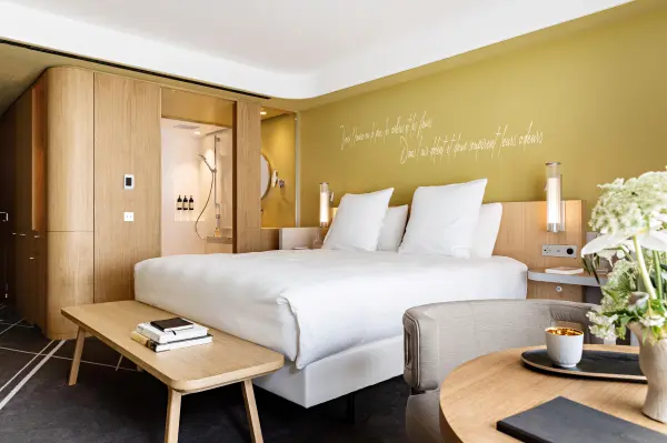 Nuit et petit déjeuner en chambre Supérieure pour 2 personnes, le weekend — visuel 1