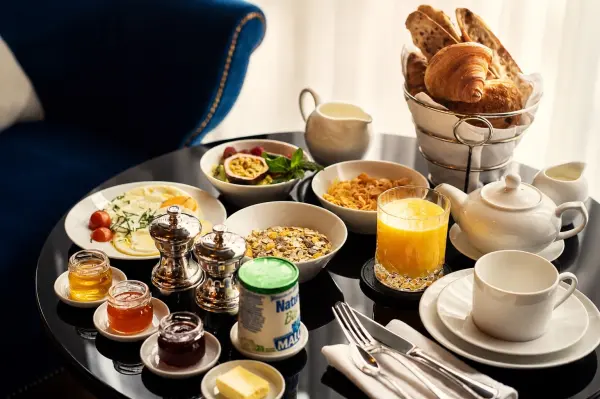 Le Petit déjeuner — visuel 1
