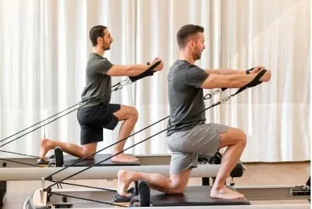 Cours de pilates privé sur appareil en Duo