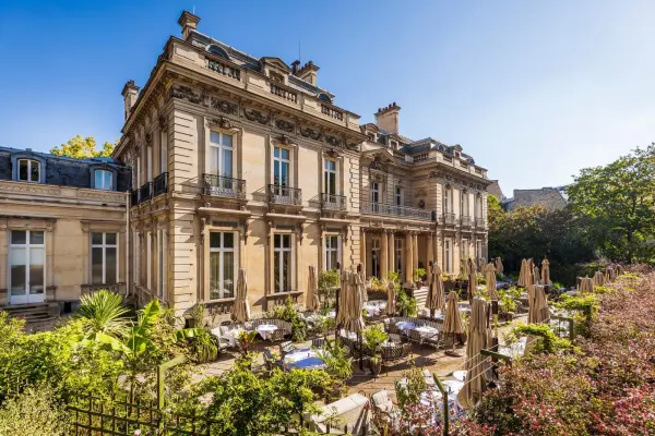 Déjeuner au cœur de l'hôtel Salomon de Rothschild - Baronne — visuel 1