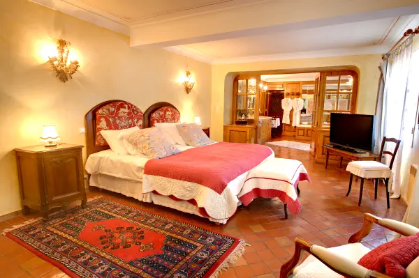 Suite Provençale/Contemporaine haute saison — visuel 1