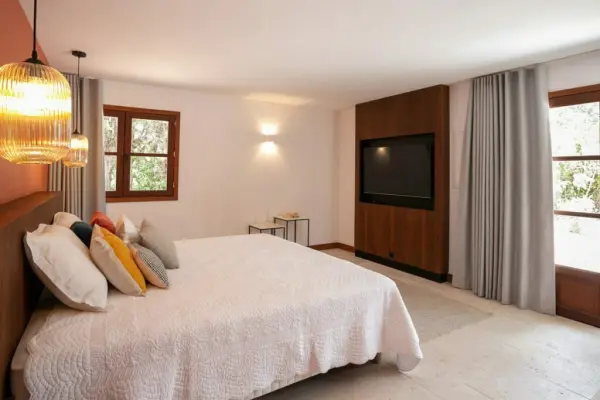 Chambre double Provençale/Contemporaine basse saison — visuel 2