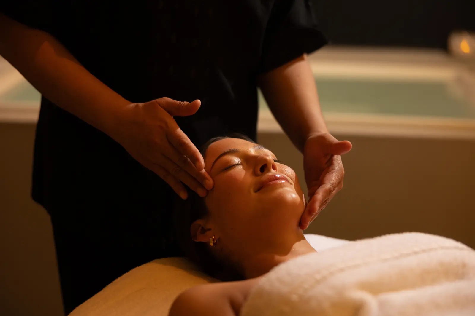 Global ANTI-Aging Facial