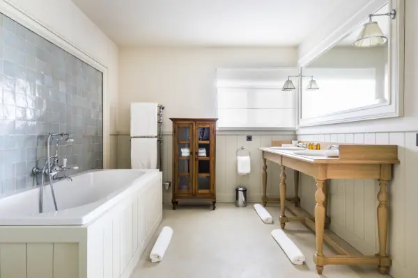 Séjour en chambre Edouard — visuel 2