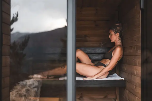 Coffret 1 nuit Zénith - Le cocon bien-être Sauna privé & Baignoire double — visuel 2