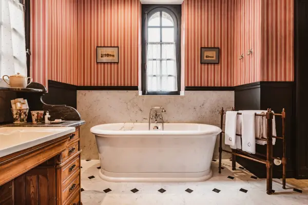 Séjour de 2 nuits en Suite Prestige de l'Abbaye des Vaux-de-Cernay — visuel 2
