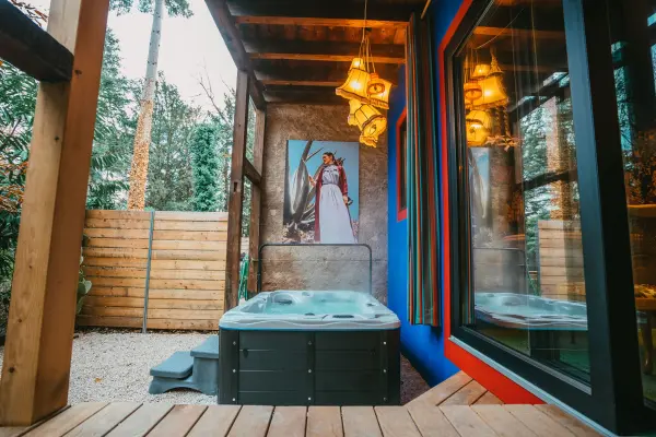 Domaine Bohème jacuzzi privatif Guebwiller Séjour duo avec jacuzzi privatif — visuel 2