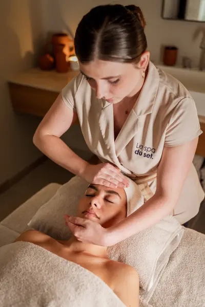 Soin du visage 60 minutes — visuel 1