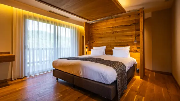PRESTIGE & SPA · Sky Suite & Spa (1·nuit) — visuel 2