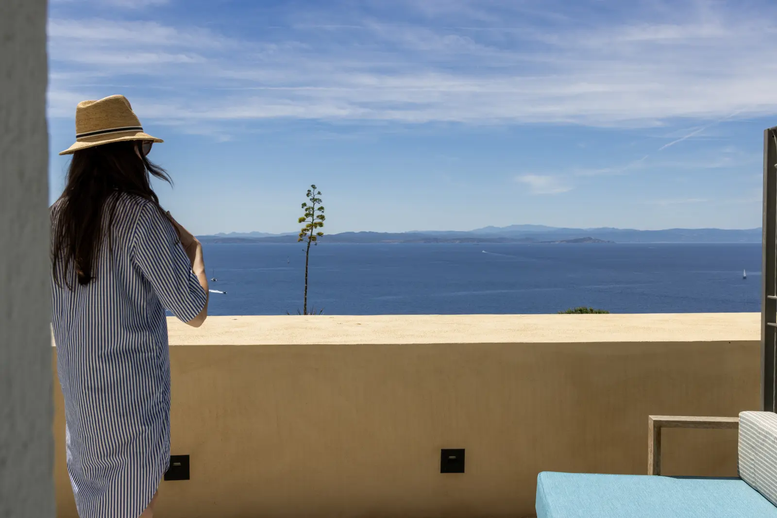 Séjour Hors du Temps avec vue sur panoramique sur la Mer Méditerranée