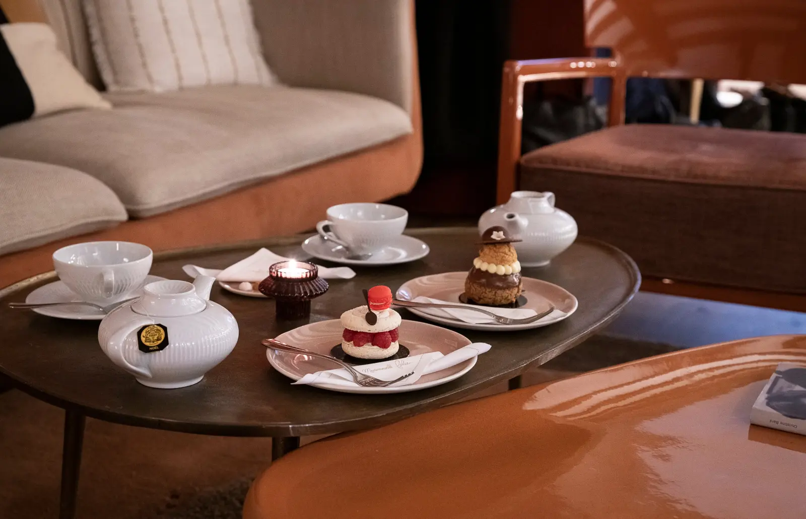 Tea Time Confidentiel