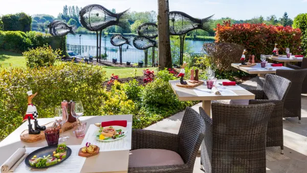 Déjeuner ou Dîner avec Apéritif au Bistrot des Générations — visuel 1