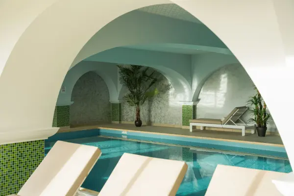 Menu déjeuner & Spa - Soin de 30 mn et accès au Spa — visuel 1
