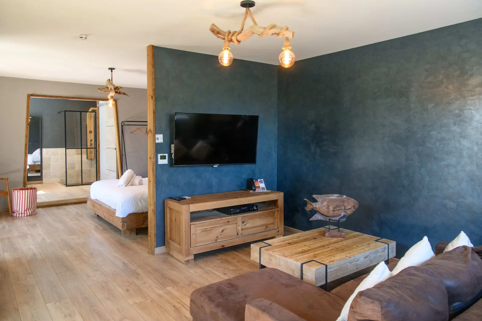 Offrir une nuit en VILLA DUO JACUZZI