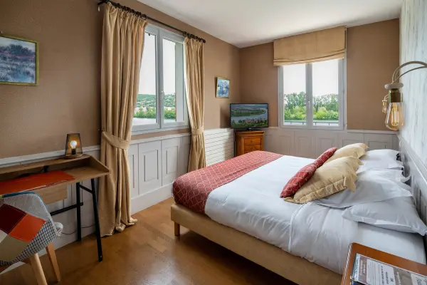 Nuit en Suite & Dîner en 3 séquences pour deux personnes — visuel 1