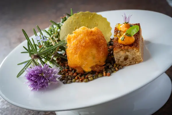 Nuit en Suite & Dîner en 4 séquences avec accords mets et vins pour deux personnes — visuel 2