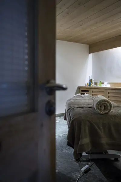 "Echappée musculaire à l'arnica et genévrier" (90 minutes) — visuel 1