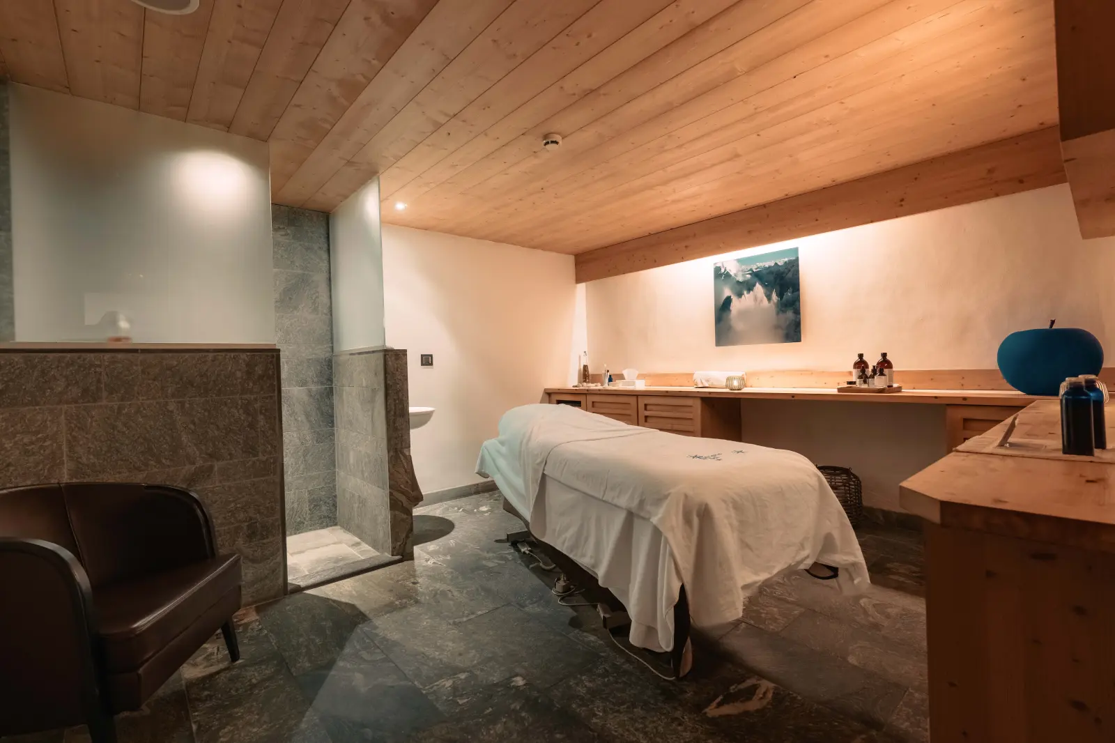 "Massage aux pierres chaudes" (30 minutes)