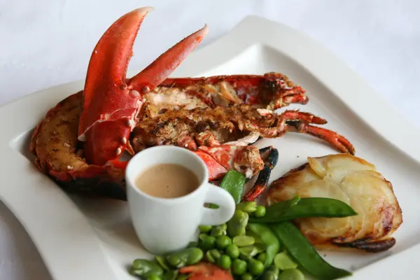 Dîner "Déclinaison autour du Homard" — visuel 1