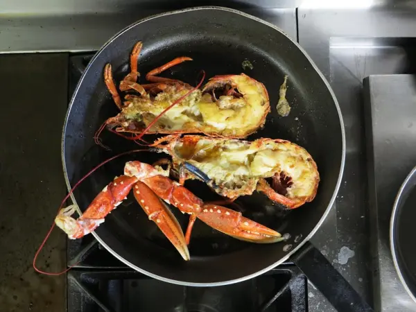 Dîner "Déclinaison autour du Homard" — visuel 2