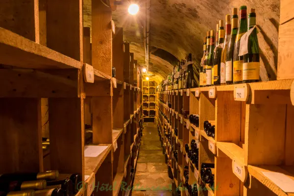 Bouteille de vin d'Alsace Grand Cru — visuel 3