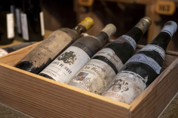 Bouteille de Vin d'Alsace — visuel 1