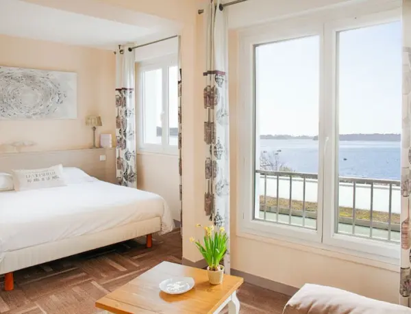 Séjour en suite vue mer — visuel 1