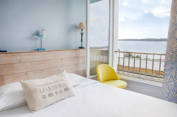 Séjour en chambre double vue mer avec 2 diners — visuel 1