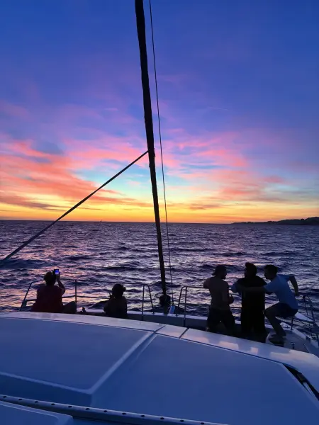 Entre Falaises et Coucher de Soleil – Séjour & Sortie en Mer — visuel 1