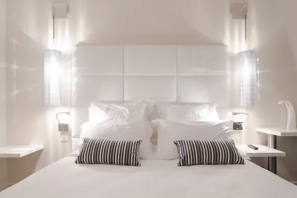 Idée Cadeau de Couple - Nuit Romantique et Gastronomique — visuel 1
