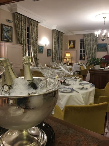 Plaisirs Gastronomiques