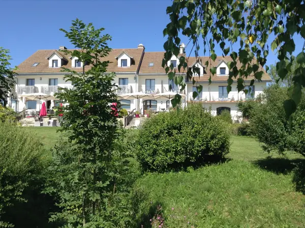Chambre Double Mansardée vue lac Repas inclus — visuel 3