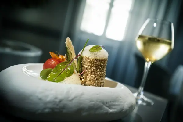 Restaurant gastronomique Le Théophile au Château d'Orfeuillette — visuel 3