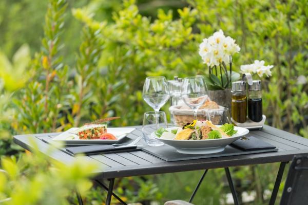 COFFRET DÉJEUNER OU DÎNER GOURMAND