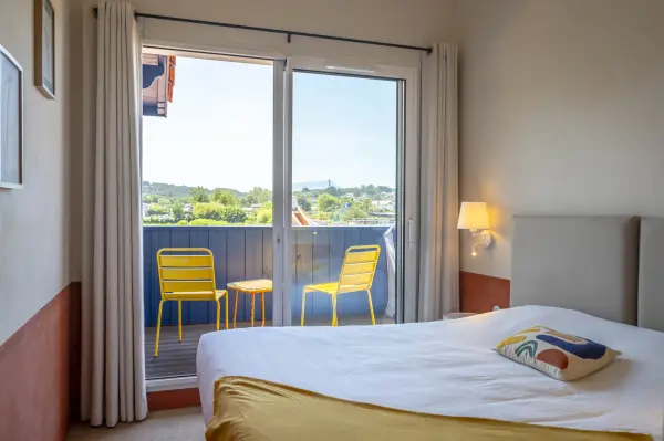 Séjour en chambre classique avec terrasse - Basse saison — visuel 2