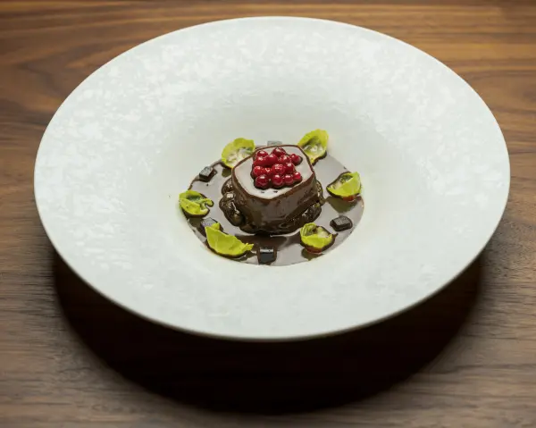 Menu Voyage en Terre Inconnue 3 entrées dont une entrée Surprise Héritage — visuel 2