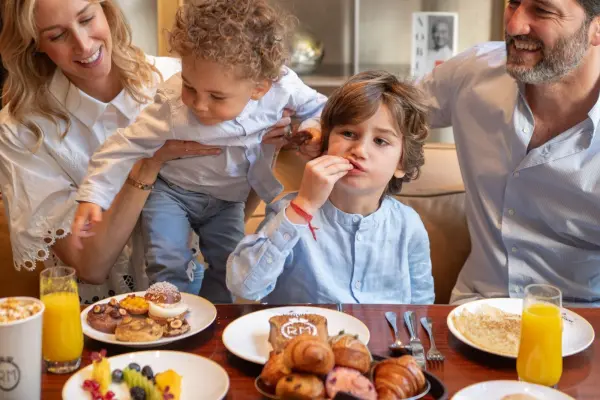 La Cuisine - Brunch Royal du Dimanche, Enfant — visuel 1