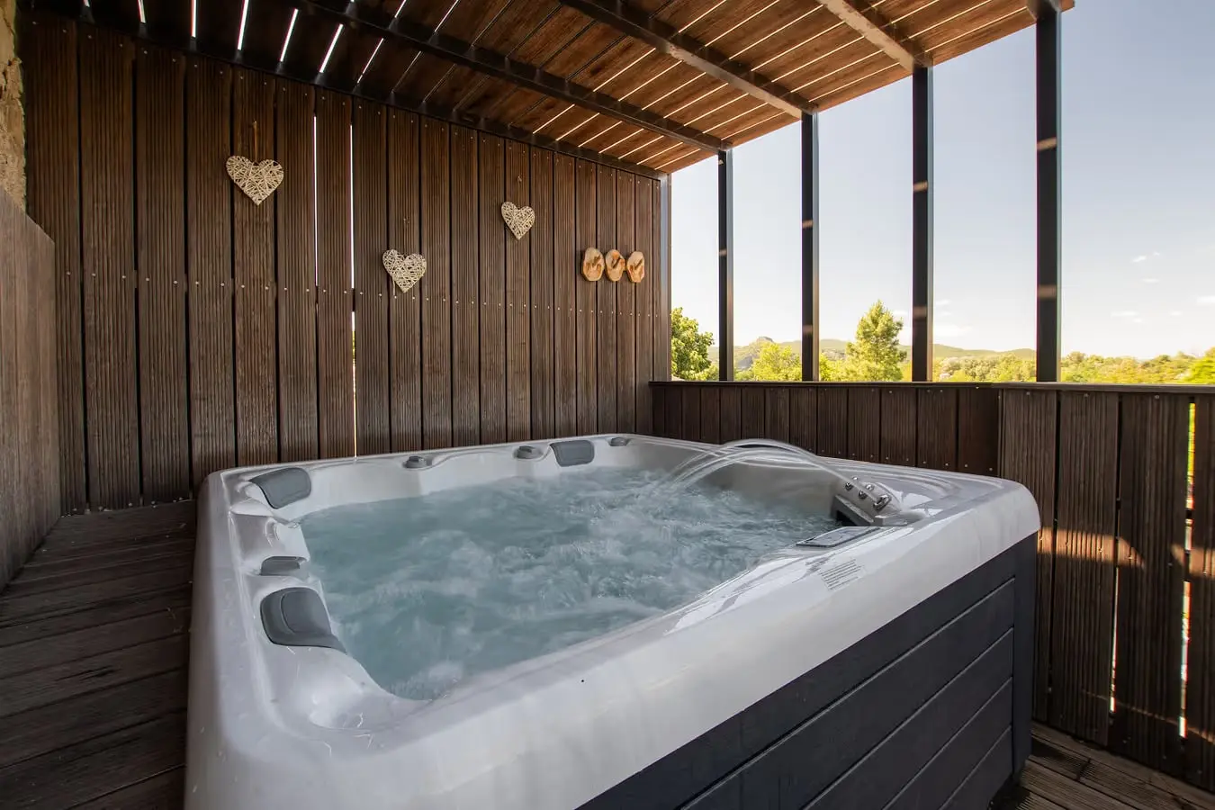 Une nuit en Appart-hôtel + Jacuzzi
