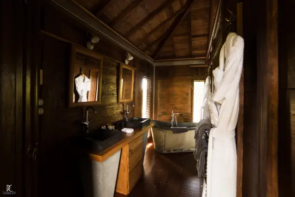 Une nuit en Lodge indonésien avec jacuzzi privatif — visuel 2